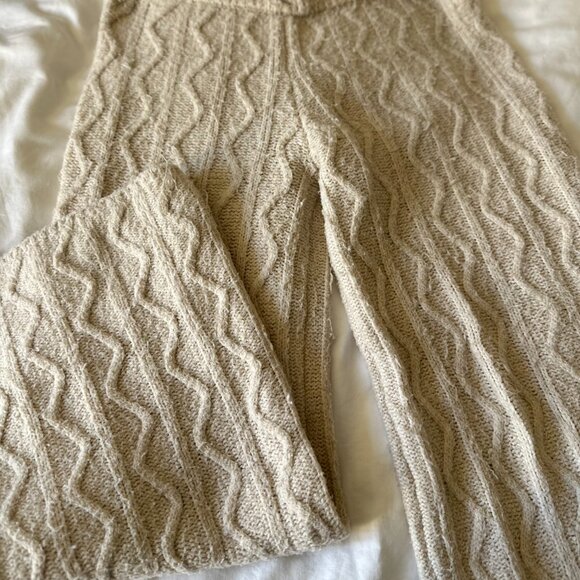 Teen Cozy Knit Bundle – Mostly Zara, Size 13–14 (10 Pieces) - Picture 9 of 11